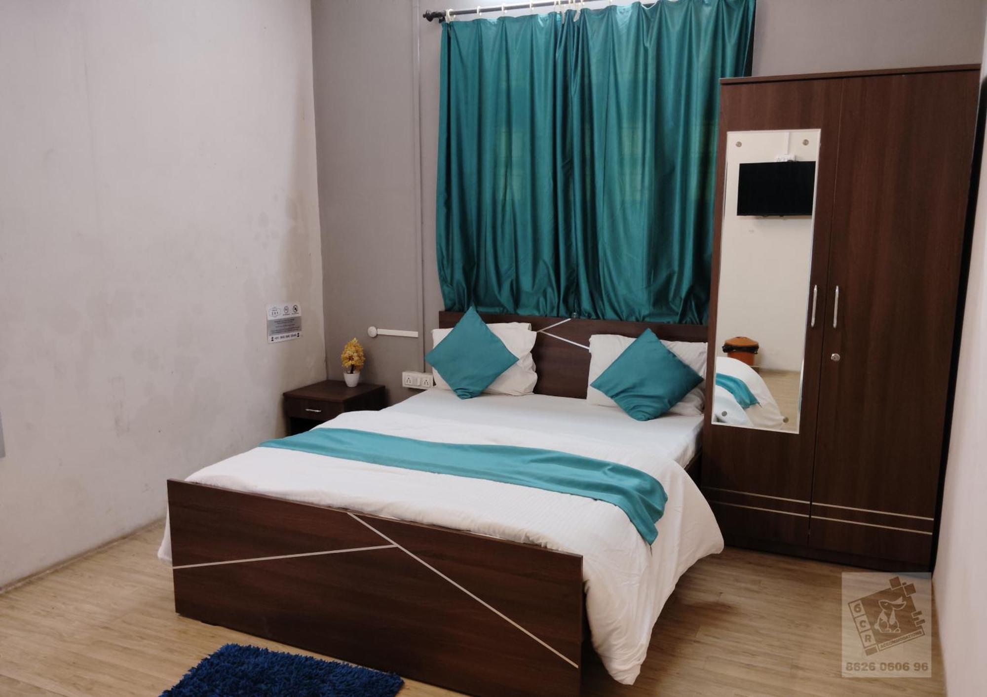 6 Cr Hotel Natraj Railway Station Aurangabad  Bagian luar foto