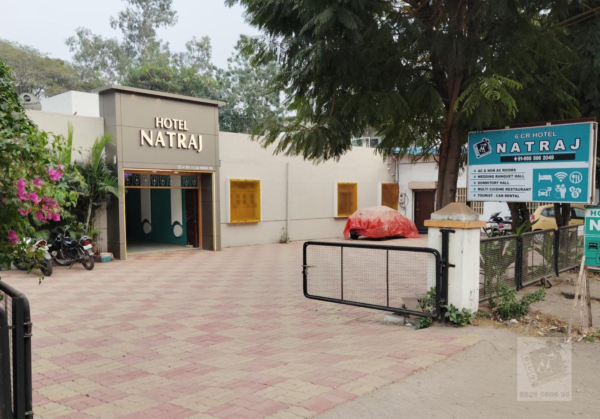 6 Cr Hotel Natraj Railway Station Aurangabad  Bagian luar foto